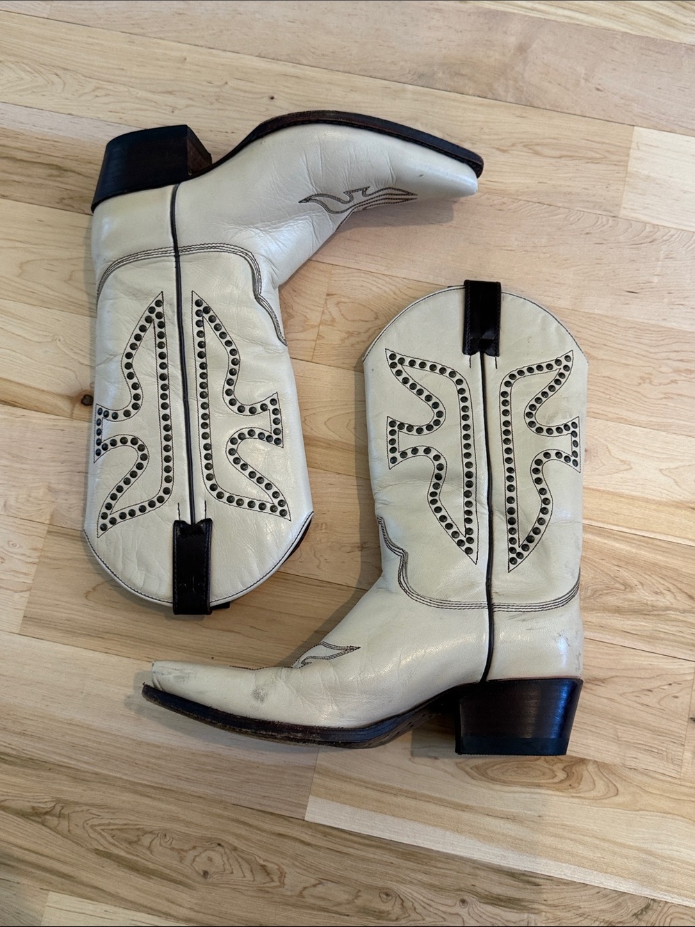 Frye Daisy Duke Studded Western Cowboy Boots-Cream-Brown-7.5-Boho-Festival